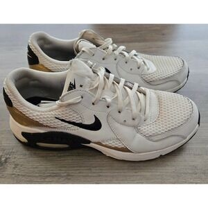 Nike Air Max Sc Sneakers White Black Gold Athletic Shoes Womens Size 9.5